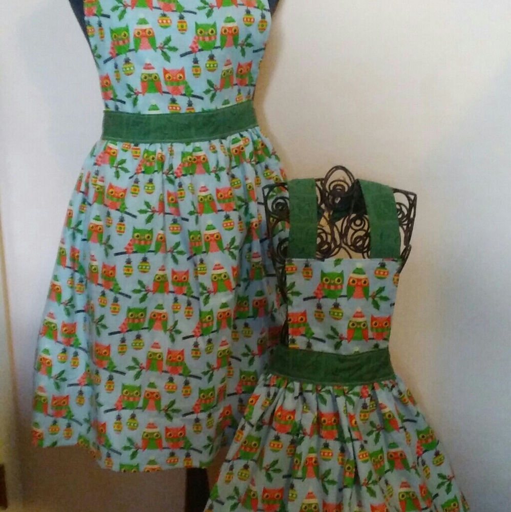 Mommy and me aprons